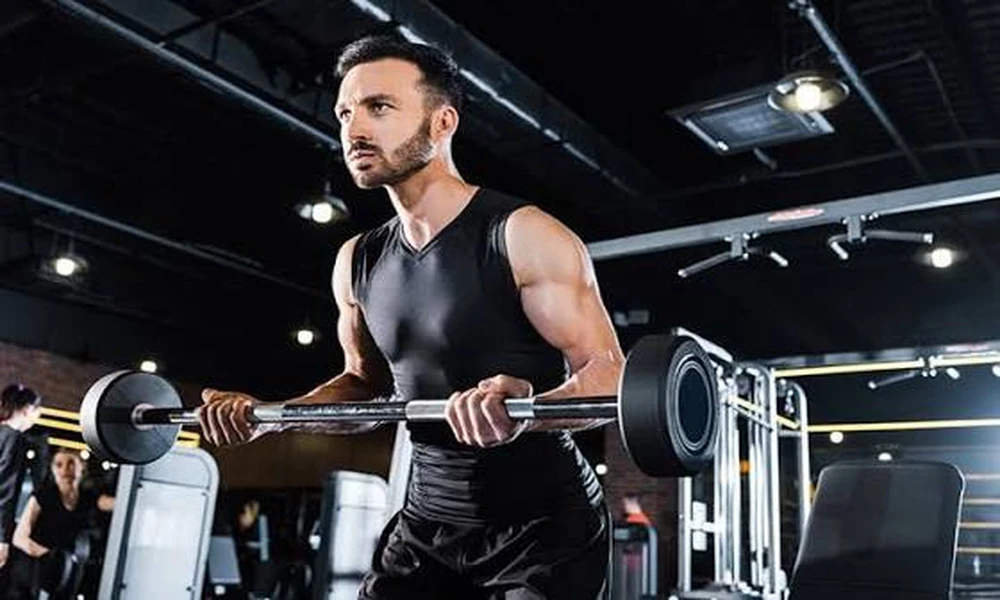 How Progressive Overload Works with Gym Machine Workouts for Long-Term Results